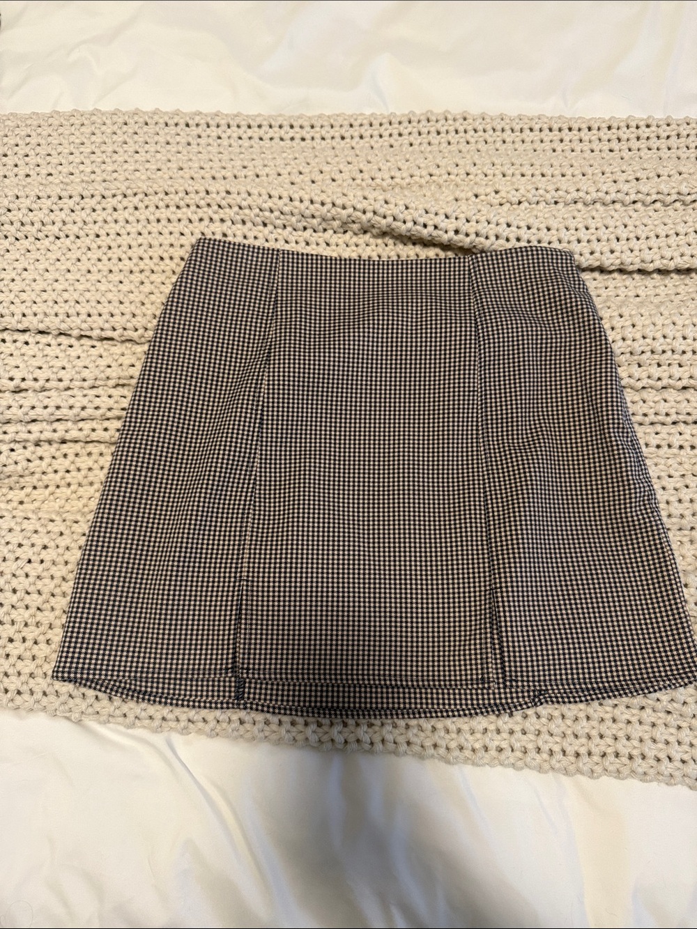Urban Outfitters Gingham Mini Skirt! Slit detailing in front.